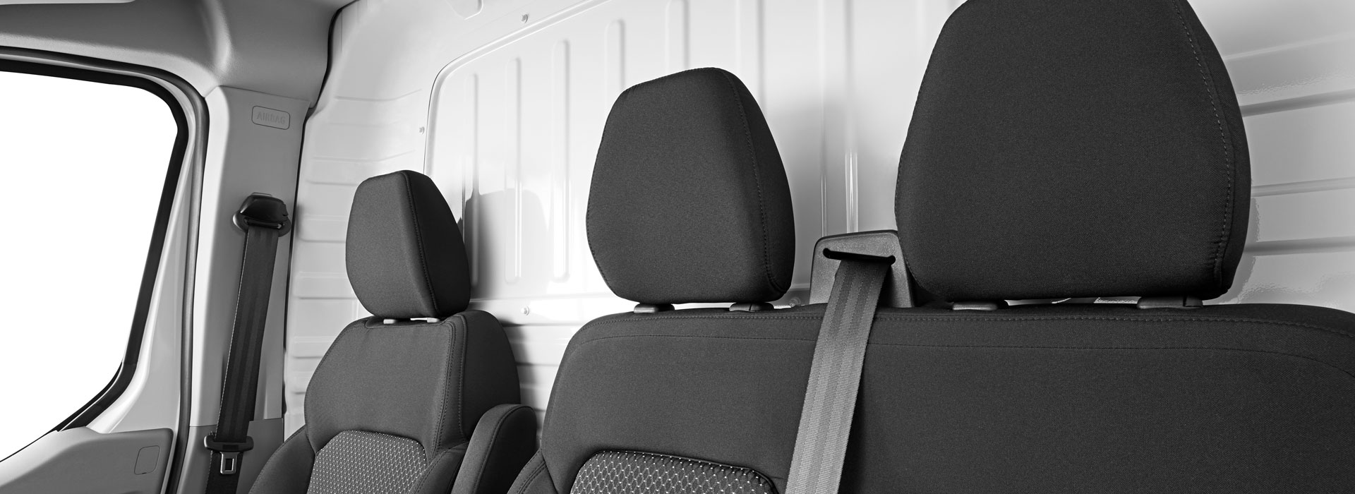 Maxus Deliver 9 Cargo — foto 4 de 6